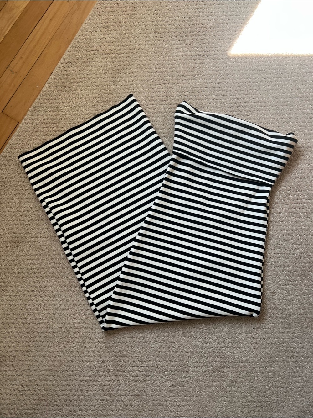 ZARA Black and White strapless Striped Women’s Maxi Dress like New